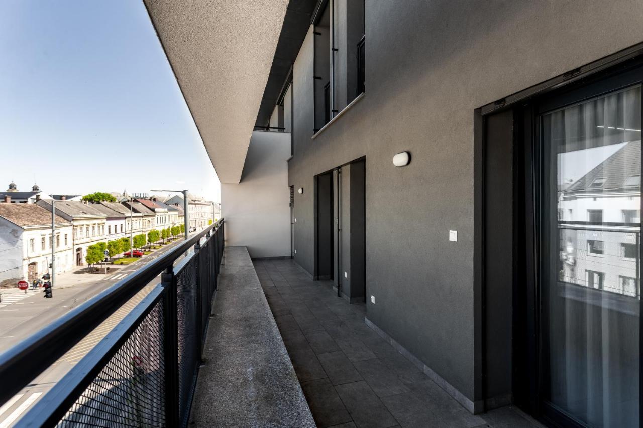 Avand Apartments Debreczyn Zewnętrze zdjęcie